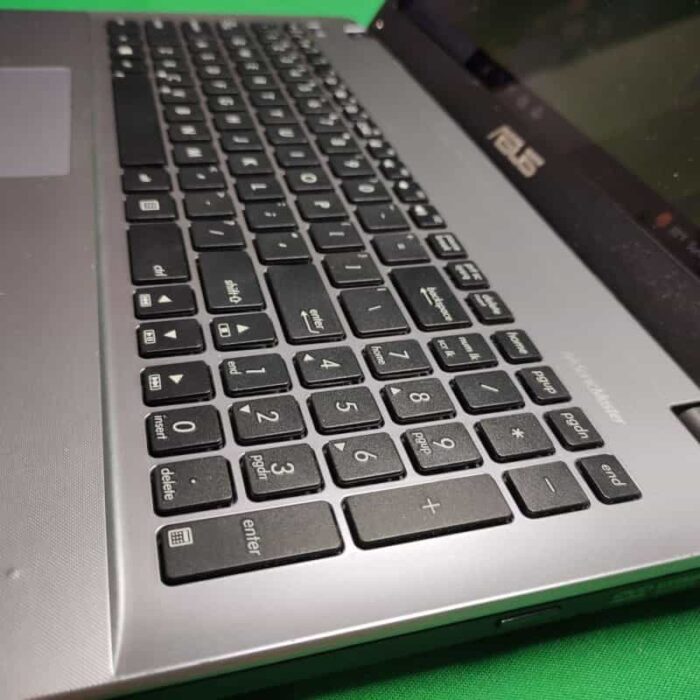 لپ تاپ استوک Asus X550LC
