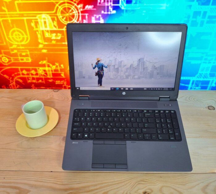 HP ZBOOK 15 G2