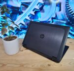 HP ZBOOK 17 G1