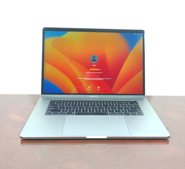 لپ تاپ MacBook pro 2017