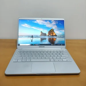لپ تاپ استوک Samsung 900X3T